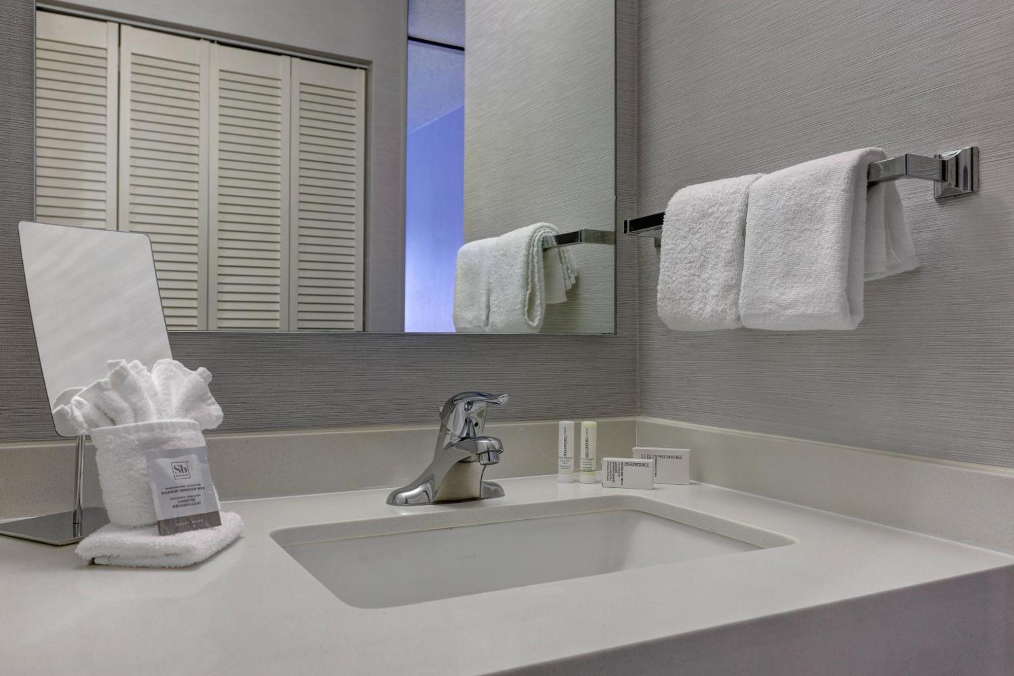 Courtyard By Marriott Portland Southeast/Clackamas Zewnętrze zdjęcie