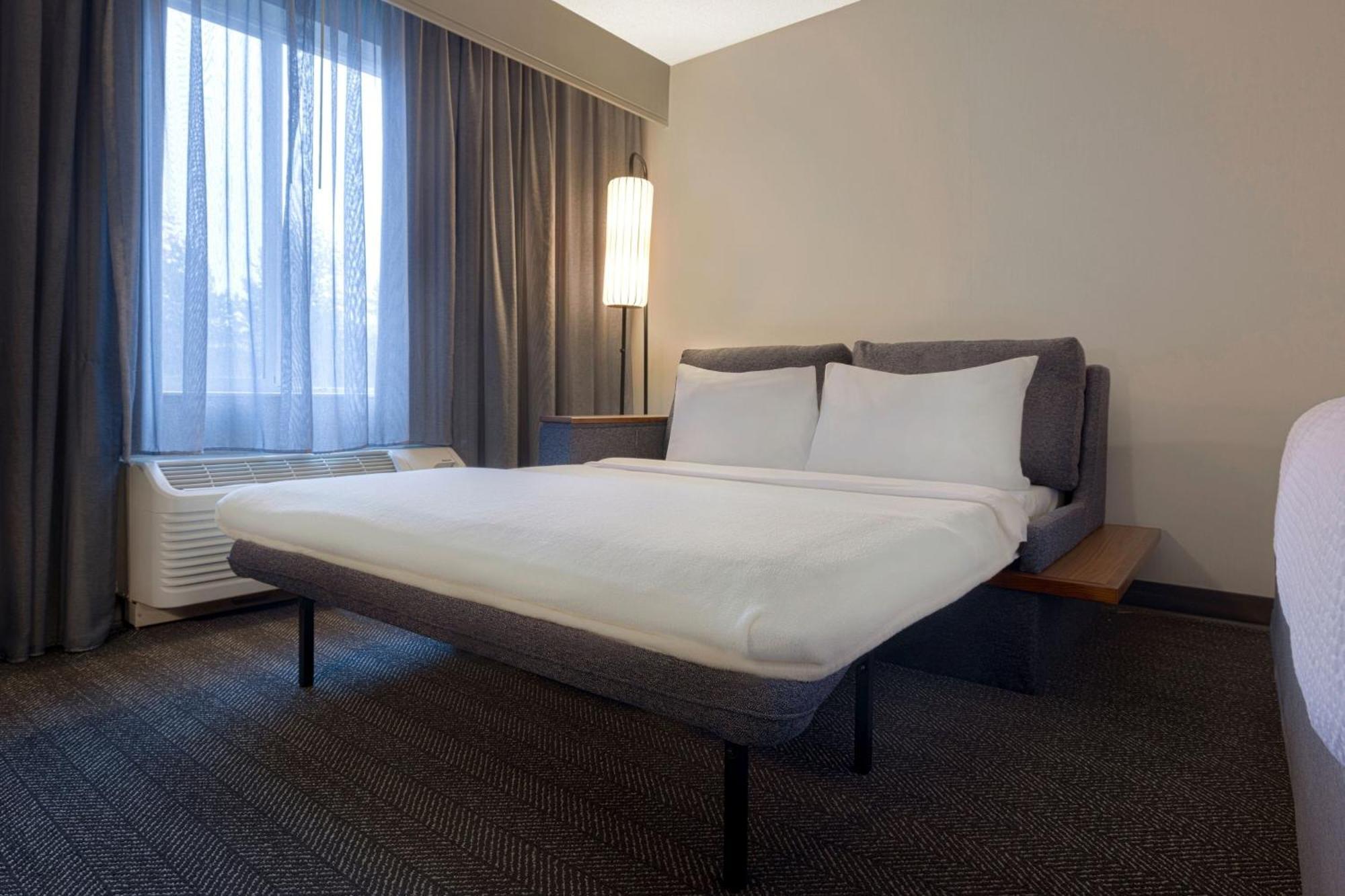 Courtyard By Marriott Portland Southeast/Clackamas Zewnętrze zdjęcie